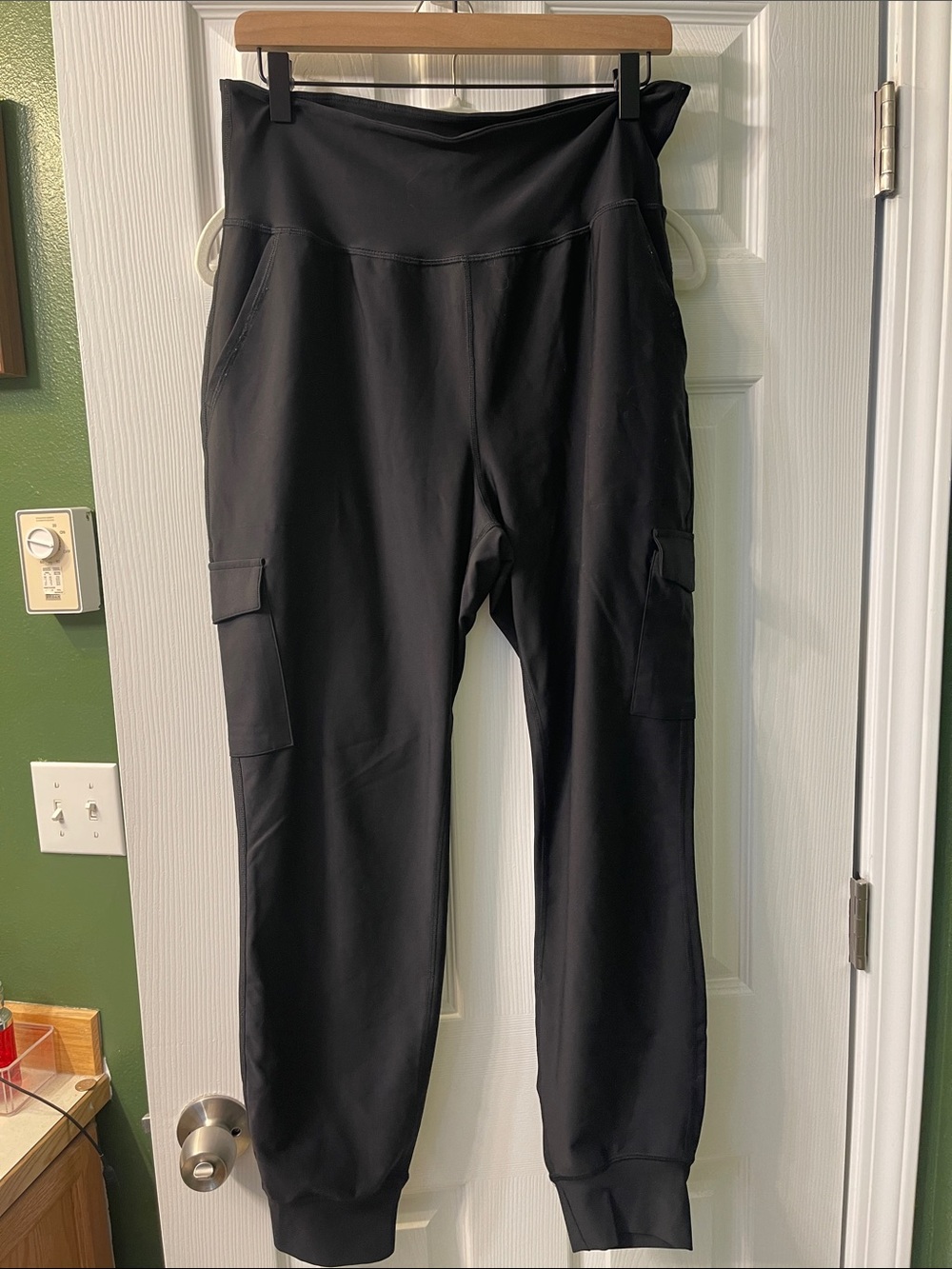 Old Navy TALL Powersoft High Rise Cargo Jogger